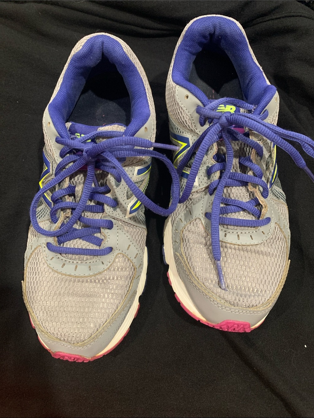 New Balance Gray Athletic Shoes with Purple Laces and Pink Soles